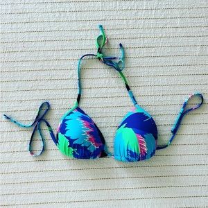 Aerie molded cup bikini top. Size medium
